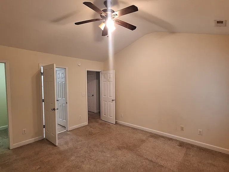 4633 Malone Ct — Photo 43