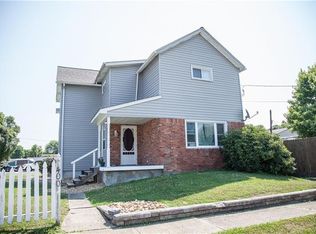 400 Wayne, Roscoe, PA 15477