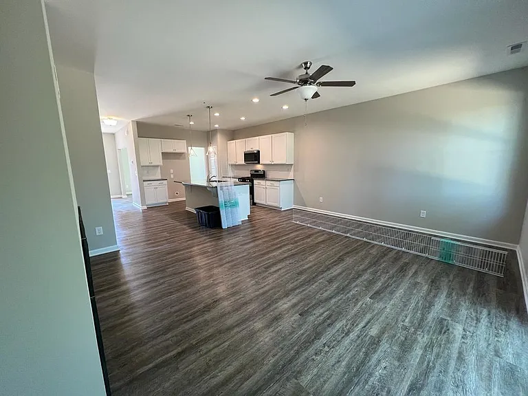 713 Hadstock Path — Photo 5