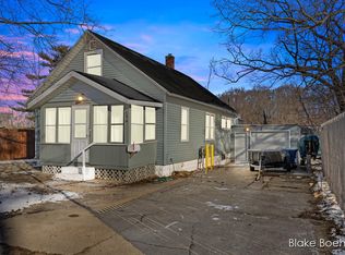 654 Wesley Ave, Muskegon, MI 49442