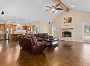1725 Lower Red Rock Rd, Bastrop, TX 78602
