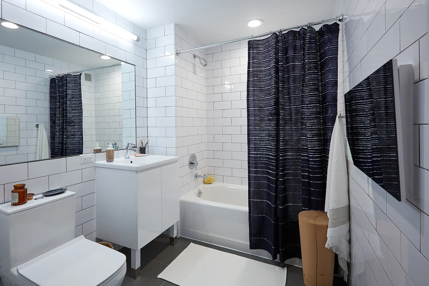 331 East Houston Street — Photo 3