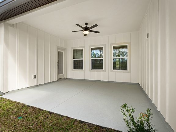 Covered outdoor living area
