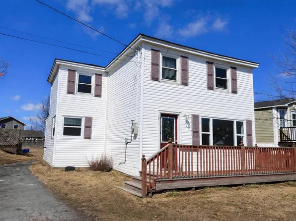 9 - 11 Smith Street, Bay Roberts, NL A0A1G0