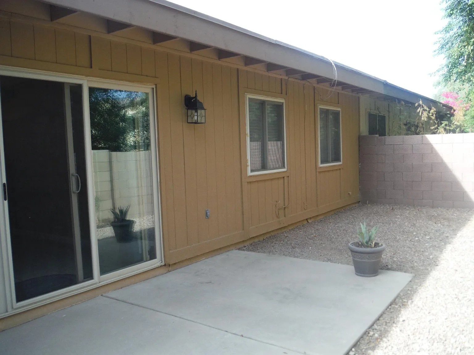 3 bed, 1426 sqft, $2,660 — Photo 2