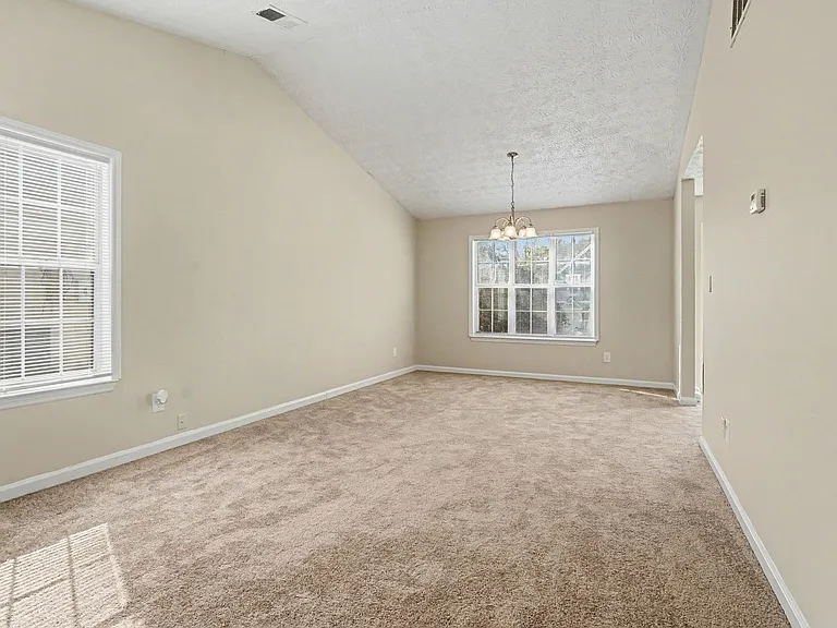 6430 Charter Way — Photo 8
