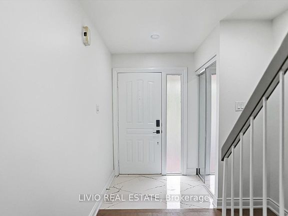 2nd image of 4002 Brandon Gate Dr