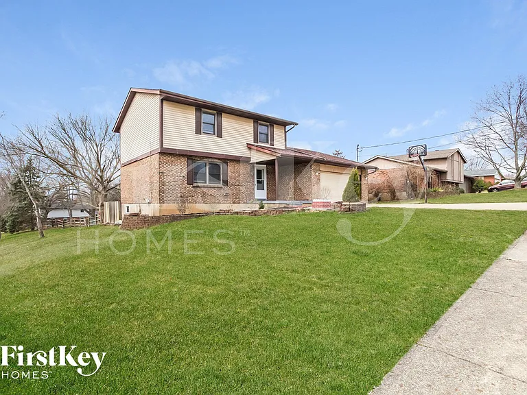 5873 Gilmore Dr — Photo 2
