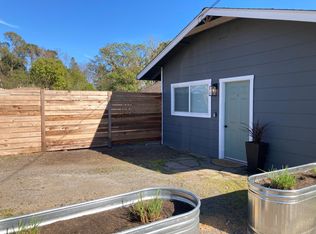 570 Irwin Ln #1/2, Santa Rosa, CA 95401