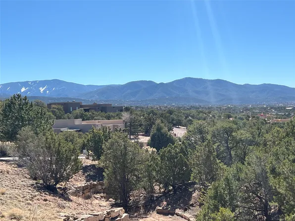 844 Calle David, Santa Fe, NM 87506