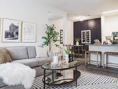 Alister Lake Lynn | B02 | 2 BD | 2 BA | 1,218 SF