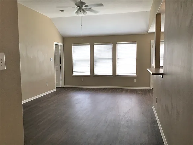 19343 Grand Colony Ct — Photo 6
