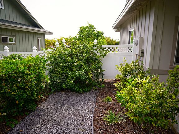 South Side Yard