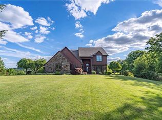 4500 Alsace Ct, New Tripoli, PA 18066
