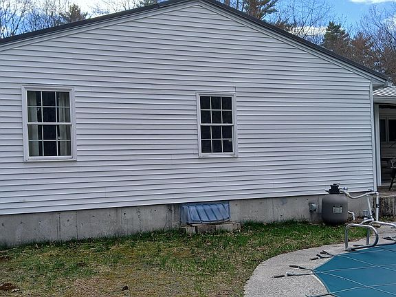 5th image of 335 Chestnut Hill Road