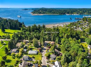 617 Azalea Ave NE, Bainbridge Island, WA 98110