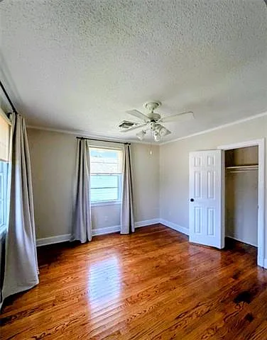 910 Toulouse St — Photo 10