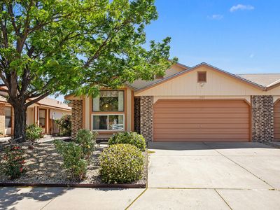 1961 Panada Dr SW, Los Lunas, NM, 87031