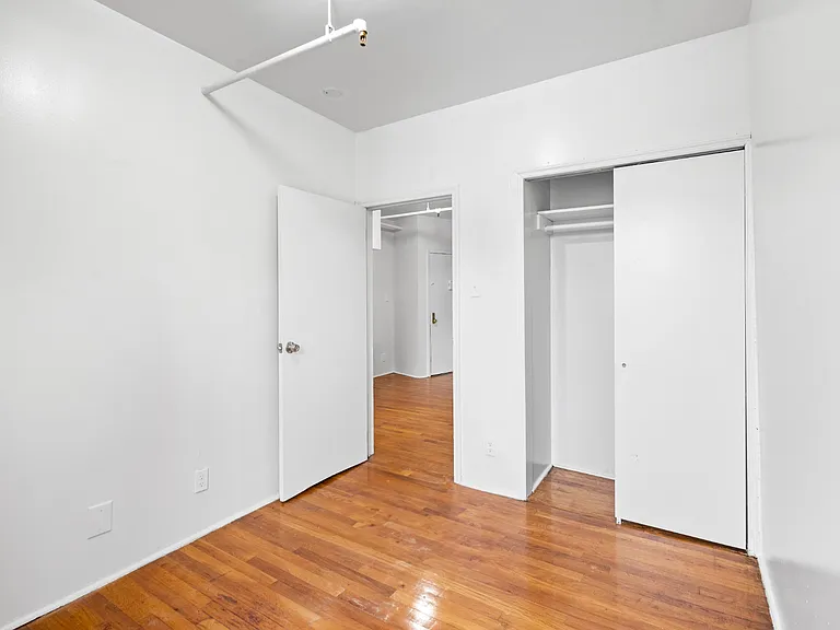 375 Pleasant Ave #4B — Photo 7