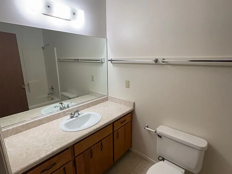 1543 N Willis St — Photo 12