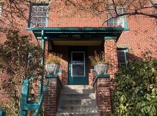 522 S 33rd St #530, Omaha, NE 68105