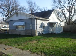 530 Burkitt Street, Benton, IL 62812