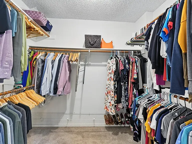 1426 Harmony Ln — Photo 38