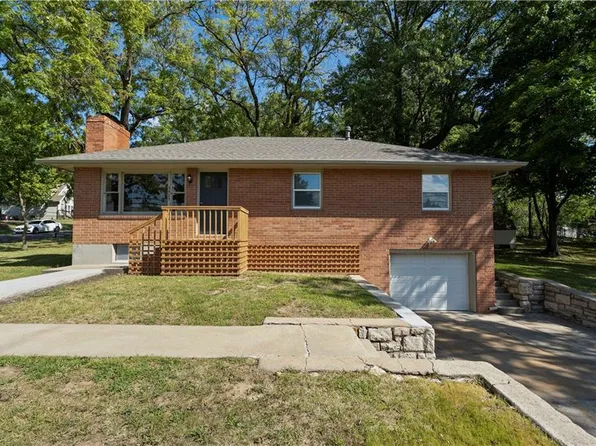 3423 N 61st St, Kansas City, KS 66104