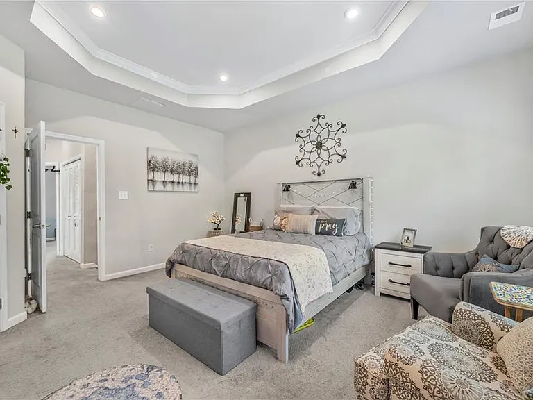 7537 Luminary Dr — Photo 14