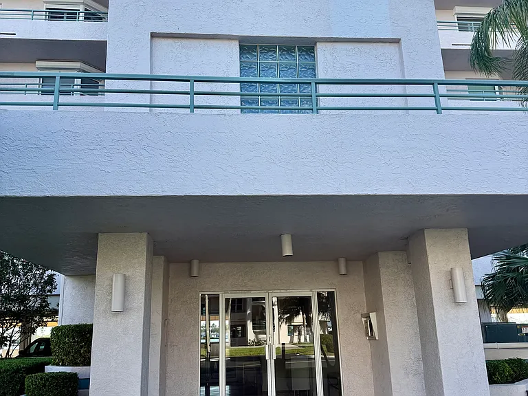 8000 Sailboat Key Blvd S #203 — Photo 5
