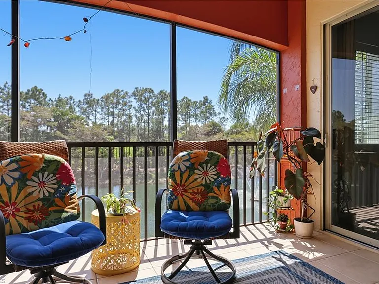 8601 Piazza Del Lago Cir #203 — Photo 17