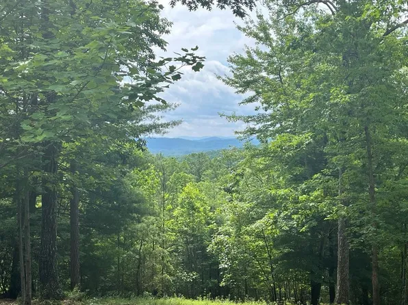 49 Burger Rd, Murphy, NC 28906