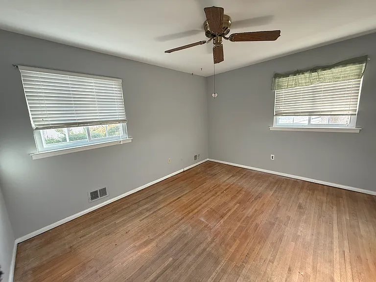 1023 Amethyst Dr — Photo 16