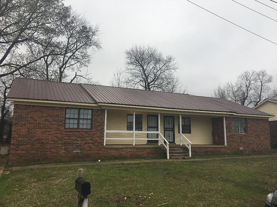 1st image of 38 Cinnamon Dr