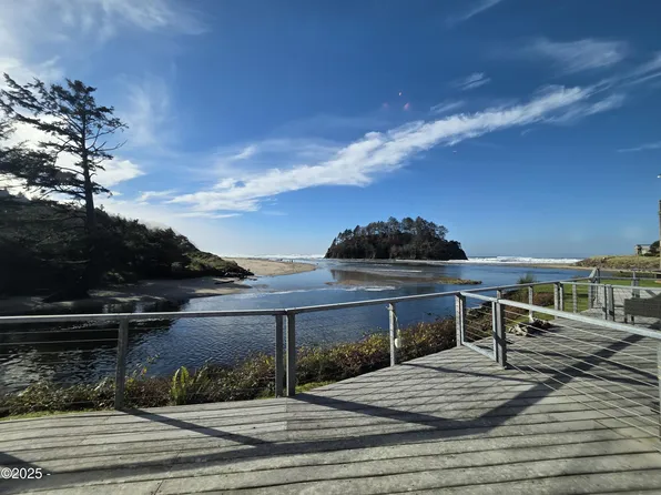 49002 S High Way #B, Neskowin, OR 97149