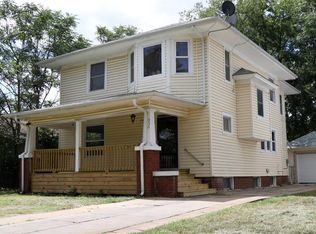 956 S Santa Fe Ave, Salina, KS 67401