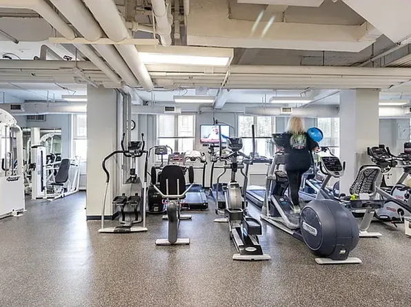 415 East 52nd Street image 6 of 9