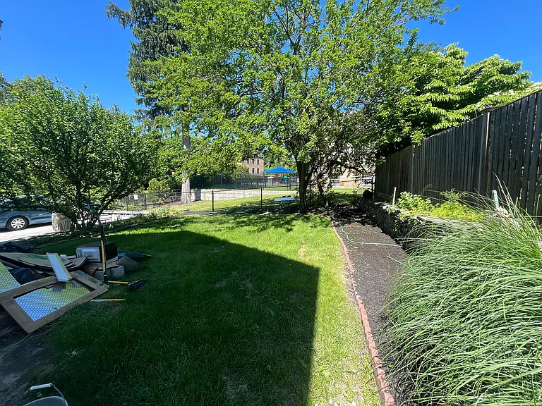 29 Church Ln #1 — Photo 7