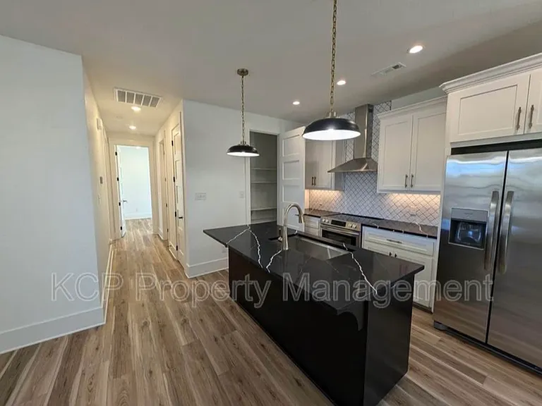 1813 N Garland Ave #2 — Photo 1