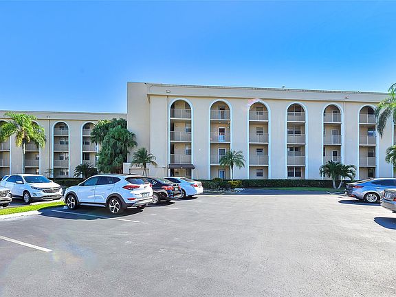 2nd image of 3231 N Holiday Springs Boulevard #309