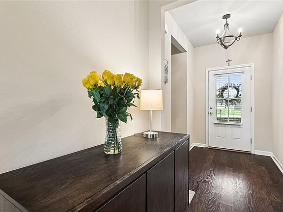 3rd image of 75169 Crestview Hill Loop