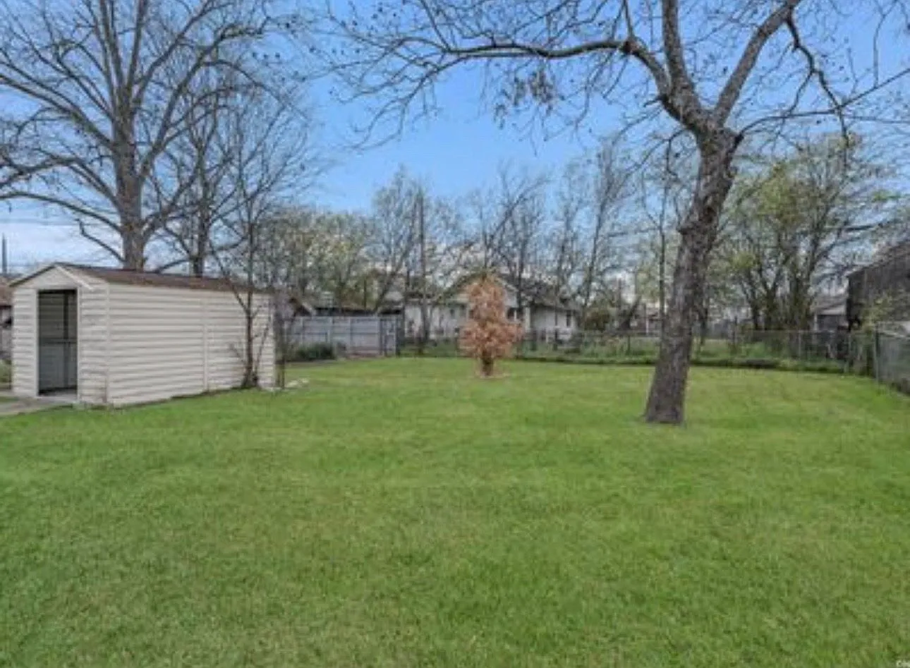 2 bed, 1008 sqft, $1,500 — Photo 4