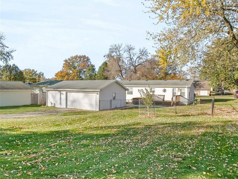 309 SW 2nd St, Panora, IA 50216 Zillow