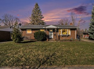 1035 N Maple Rd, Ann Arbor, MI 48103