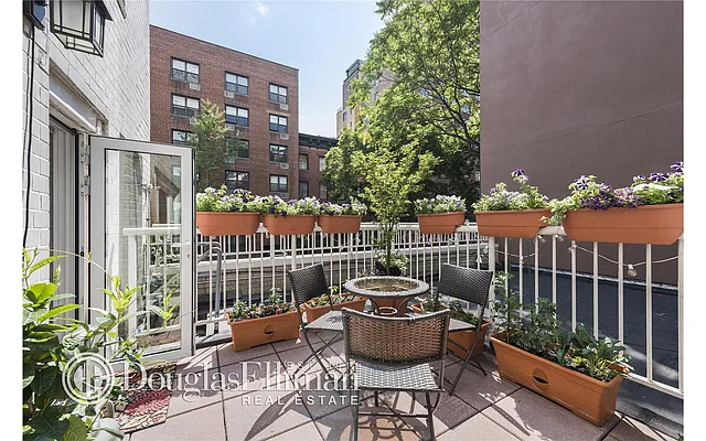 Sold by Douglas Elliman | media 12