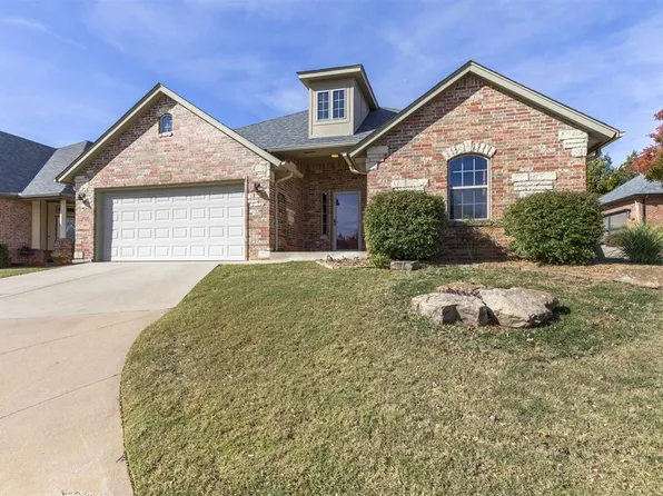 3901 Cottage Ln, Edmond, OK 73013