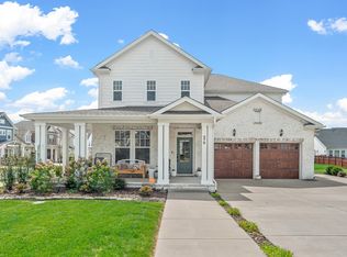 576 Nottingham Ave, Hendersonville, TN 37075