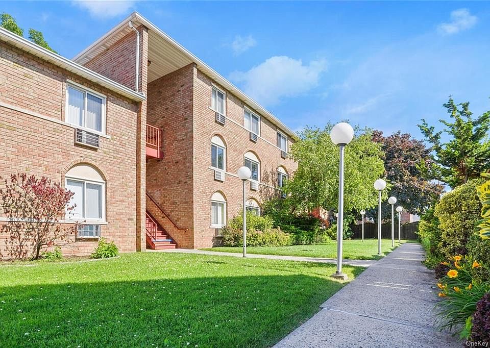 1st image of 1530 Bayview Ave APT 6