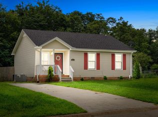 426 Carter Rd, Clarksville, TN 37042