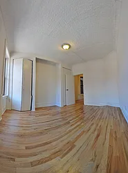 Rented by DSA Realty Midtown West